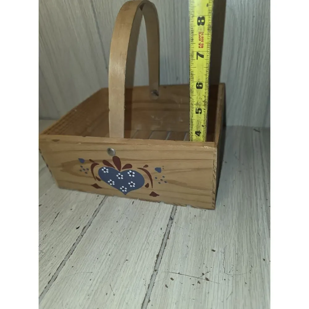Vtg Painted Heart Fruit Storage Basket Centerpiece Folk Art Cottage Farmhouse